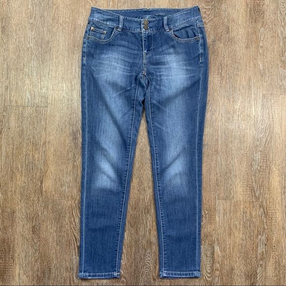 NY&C Skinny Jeans - Picture 1 of 10